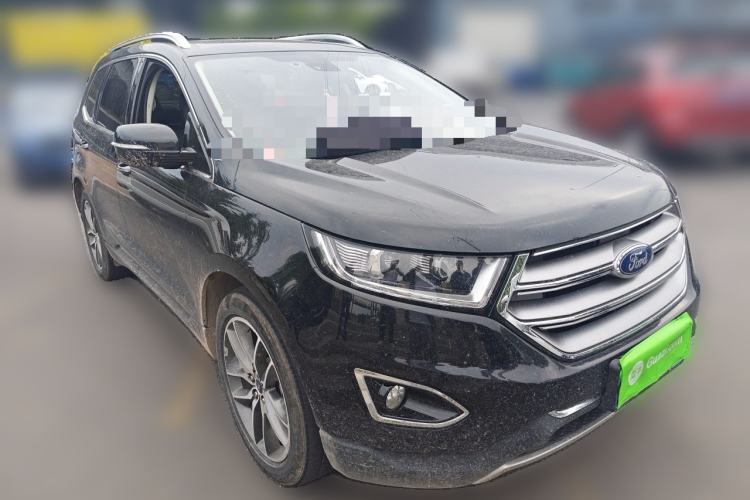 Used Ford Edge 2016 EcoBoost 245 Four-Wheel Drive Titanium 7-Seater Front Right 45 Deg