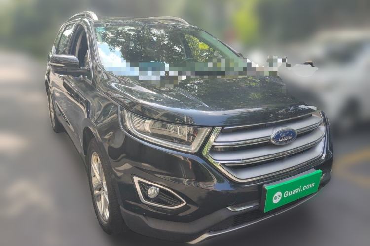 Used Ford Edge 2016 EcoBoost 245 Two-Wheel-Drive Titanium 7-Seater Front Right 45 Deg