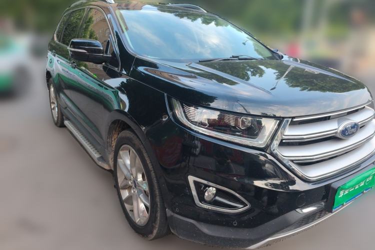 Used Ford Edge 2016 EcoBoost 245 Four-Wheel Drive Titanium 7-Seater Front Right 45 Deg
