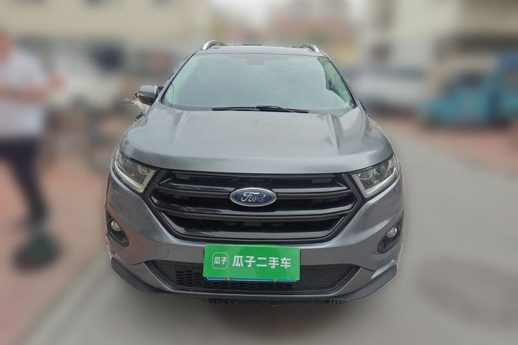 Used Ford Edge 2016 EcoBoost 245 Four-Wheel Drive Titanium Edition 7-Seater Front