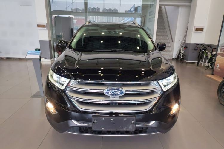 Used Ford Edge 2016 EcoBoost 245 Four-Wheel Drive Titanium 7-Seater Front