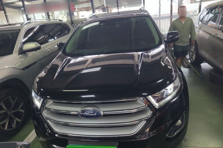 Used Ford Edge 2016 EcoBoost 245 Two-Wheel-Drive Titanium 7-Seater Front