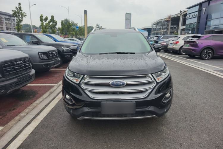 Used Ford Edge 2016 EcoBoost 245 Two-Wheel-Drive Platinum Edition 7-Seater Front