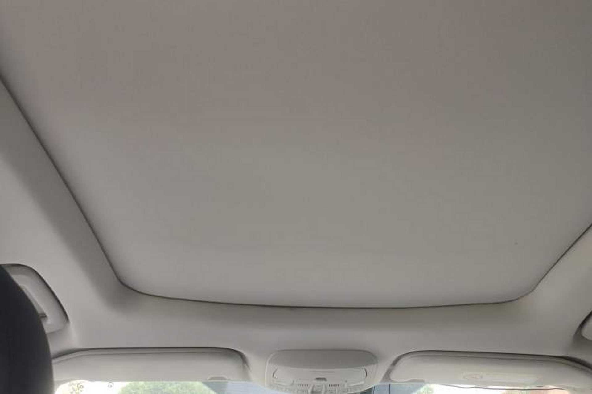 Used Ford Edge 2016 EcoBoost 245 Two-Wheel-Drive Titanium 7-Seater Headliner