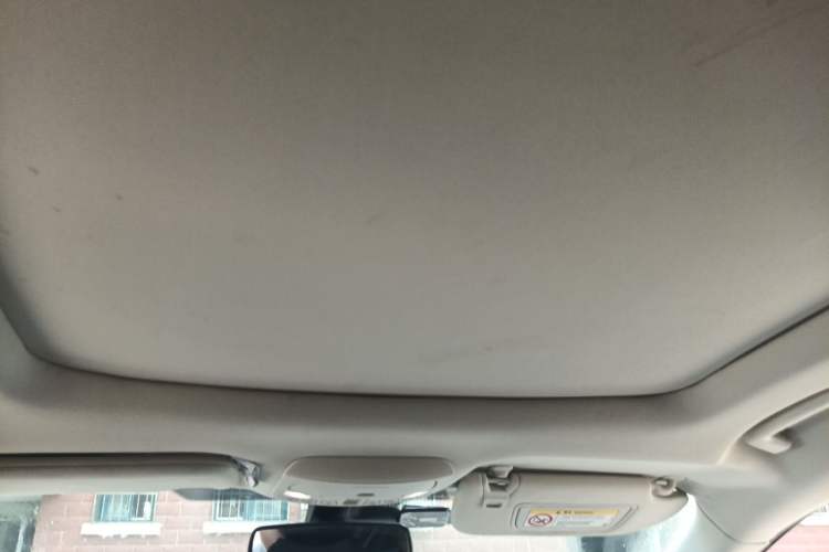 Used Ford Edge 2016 EcoBoost 245 Four-Wheel Drive Titanium Edition 7-Seater Headliner