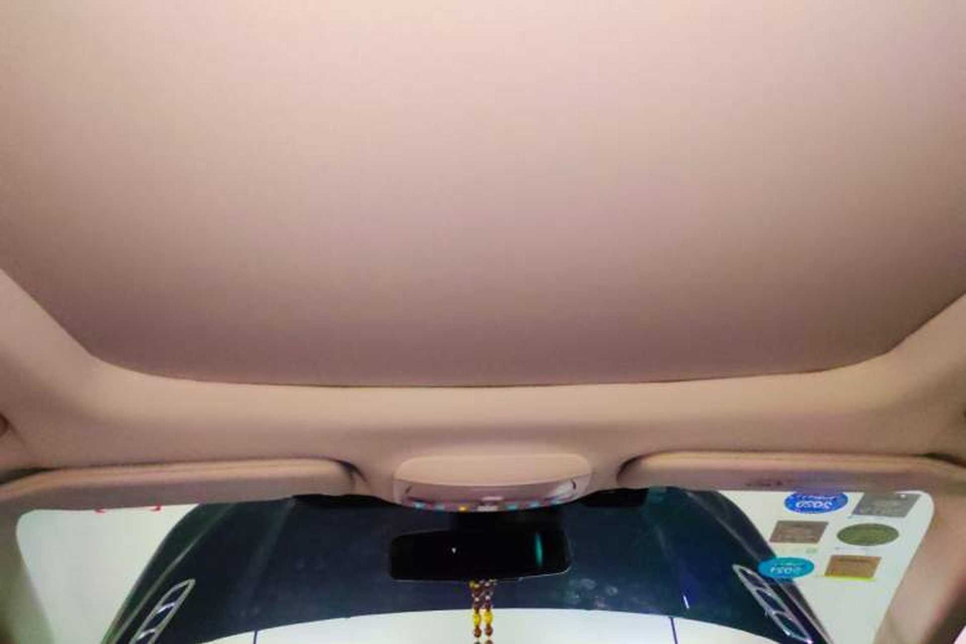 Used Ford Edge 2016 EcoBoost 245 Two-Wheel-Drive Titanium 7-Seater Headliner