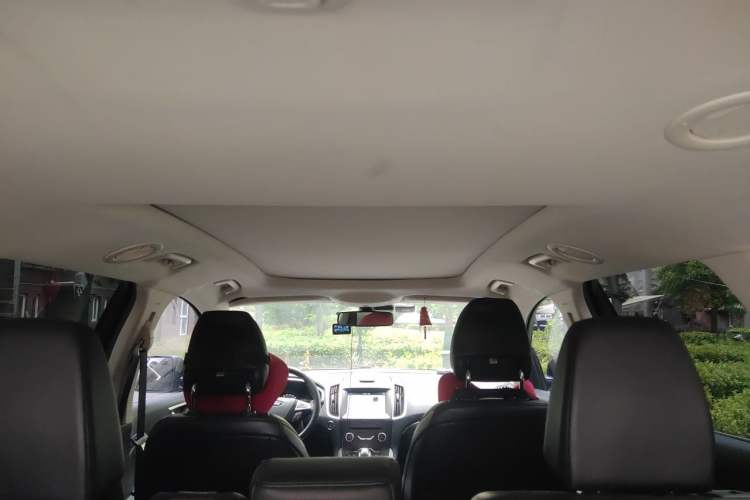Used Ford Edge 2016 EcoBoost 245 Two-Wheel-Drive Titanium 7-Seater Headliner