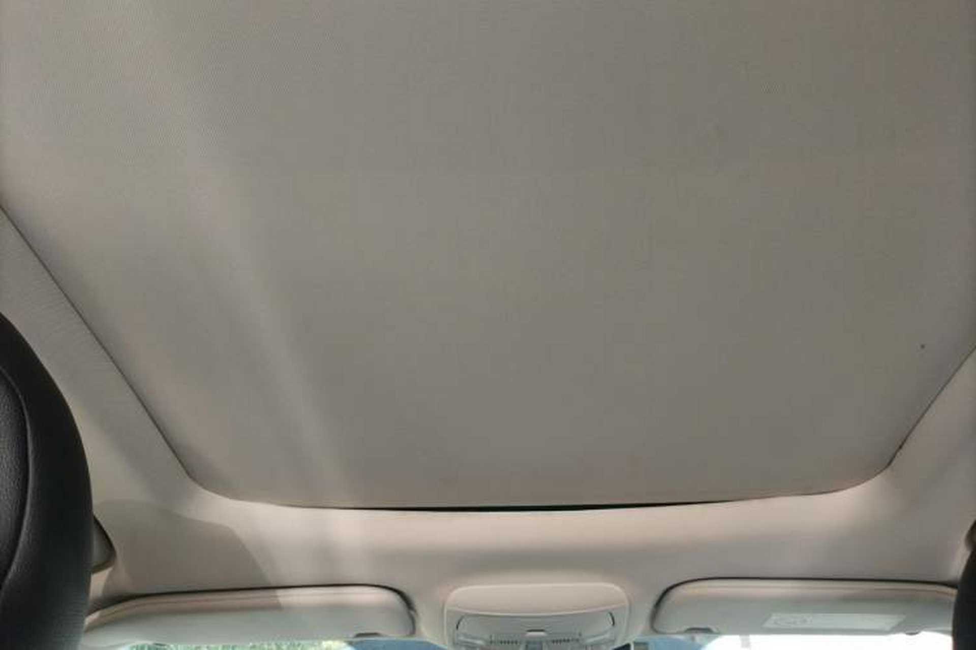 Used Ford Edge 2016 EcoBoost 245 Two-Wheel-Drive Titanium 7-Seater Headliner