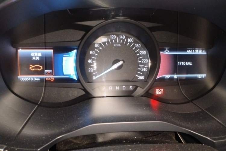 Used Ford Edge 2016 EcoBoost 245 Two-Wheel-Drive Titanium 7-Seater Instrument Cluster