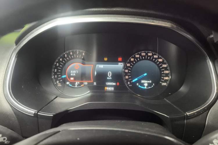 Used Ford Edge 2016 EcoBoost 245 Four-Wheel Drive Titanium 7-Seater Instrument Cluster