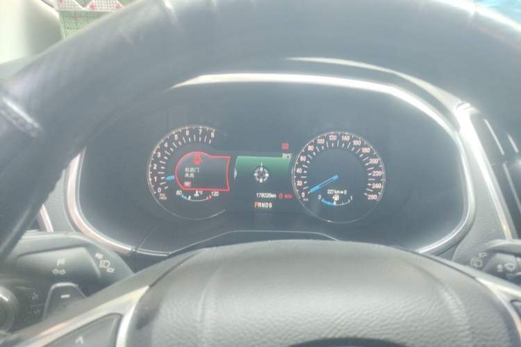 Used Ford Edge 2016 EcoBoost 245 Four-Wheel Drive Titanium 7-Seater Instrument Cluster