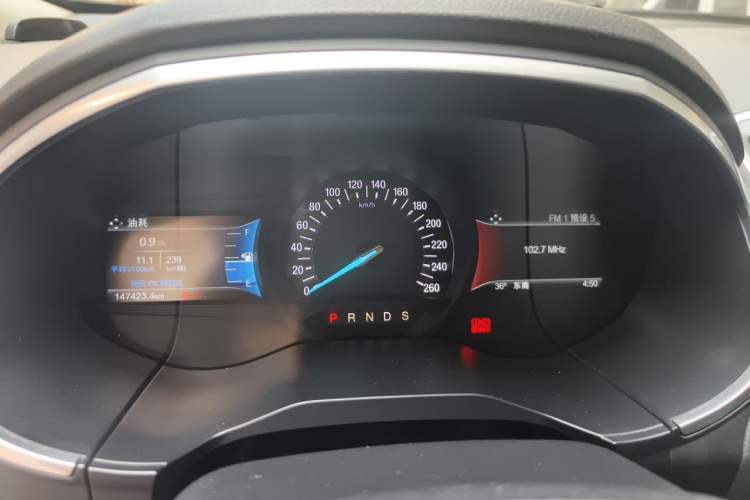 Used Ford Edge 2016 EcoBoost 245 Two-Wheel-Drive Titanium 7-Seater Instrument Cluster