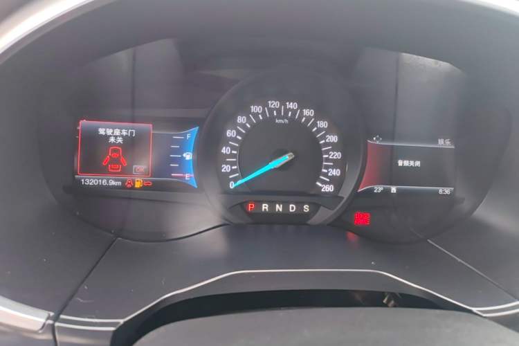 Used Ford Edge 2016 EcoBoost 245 Two-Wheel-Drive Titanium 7-Seater Instrument Cluster