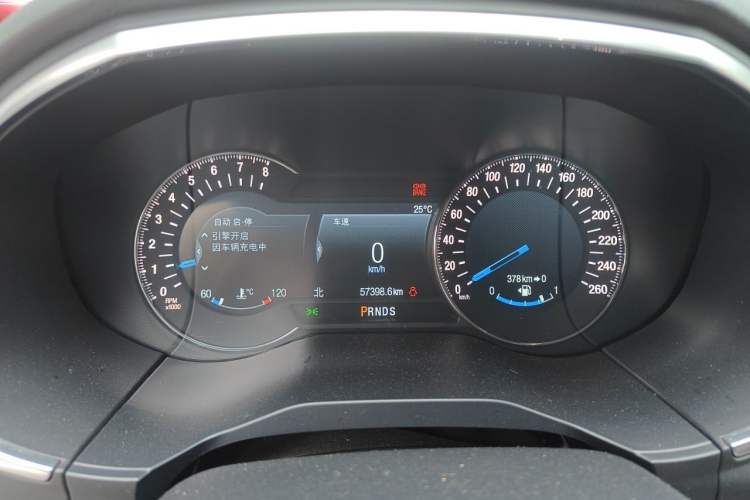Used Ford Edge 2016 EcoBoost 245 Four-Wheel Drive Titanium 7-Seater Instrument Cluster
