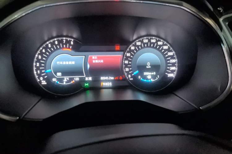 Used Ford Edge 2016 EcoBoost 245 Four-Wheel Drive Titanium 7-Seater Instrument Cluster
