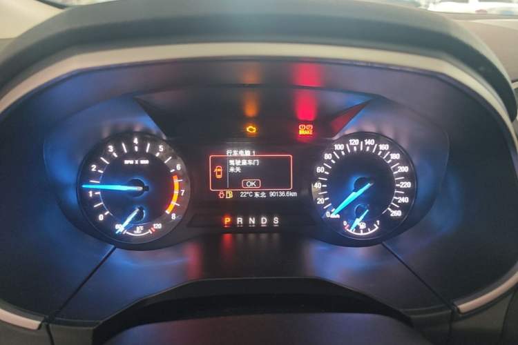 Used Ford Edge 2016 EcoBoost 245 Two-Wheel-Drive Platinum Edition 7-Seater Instrument Cluster