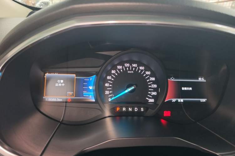 Used Ford Edge 2016 EcoBoost 245 Two-Wheel-Drive Titanium 7-Seater Instrument Cluster
