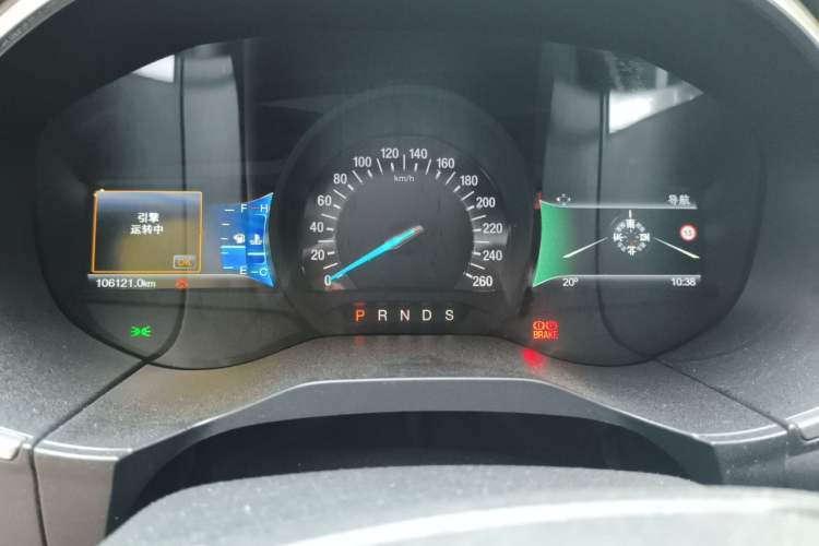 Used Ford Edge 2016 EcoBoost 245 Four-Wheel Drive Titanium Edition 7-Seater Instrument Cluster