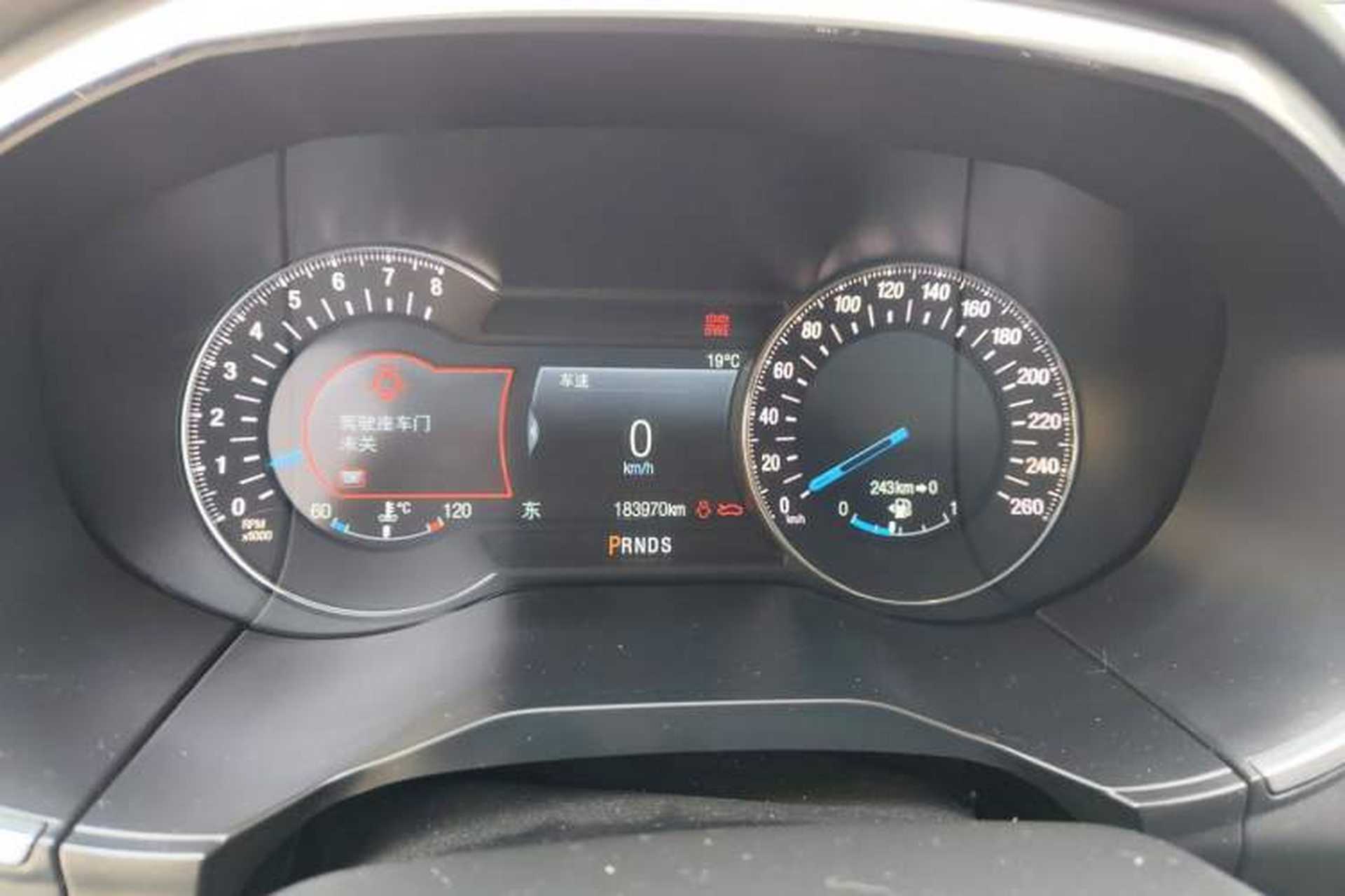 Used Ford Edge 2016 EcoBoost 245 Four-Wheel Drive Titanium 7-Seater Instrument Cluster
