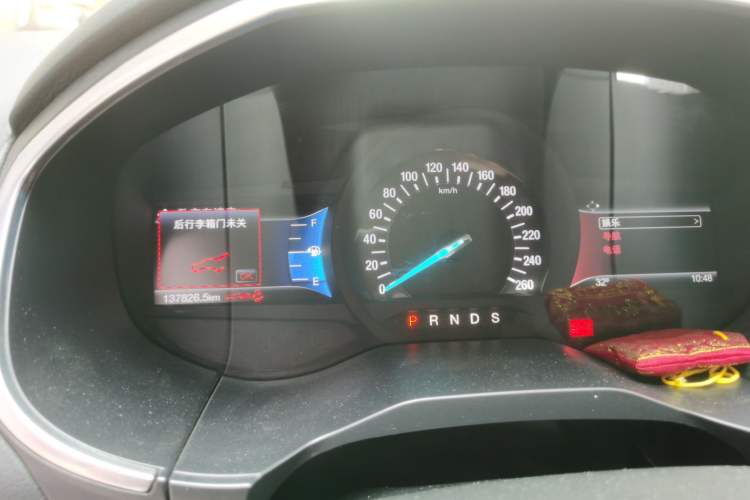 Used Ford Edge 2016 EcoBoost 245 Four-Wheel Drive Titanium Edition 7-Seater Instrument Cluster