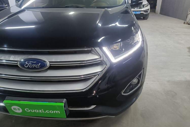 Used Ford Edge 2016 EcoBoost 245 Two-Wheel-Drive Titanium 7-Seater Left Front Headlight