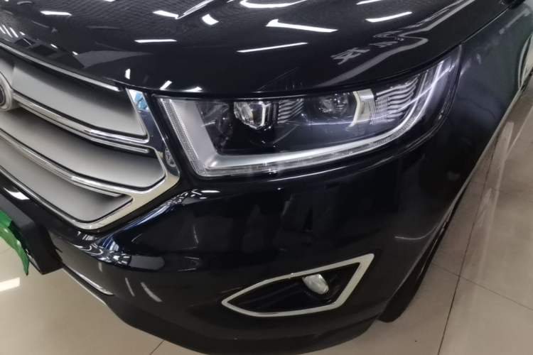 Used Ford Edge 2016 EcoBoost 245 Two-Wheel-Drive Titanium 7-Seater Left Front Headlight