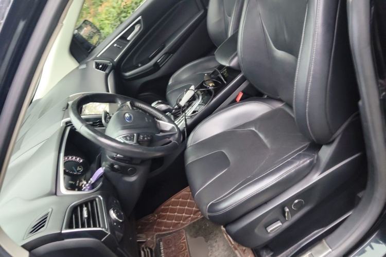 Used Ford Edge 2016 EcoBoost 245 Four-Wheel Drive Titanium 7-Seater Left Front Seat