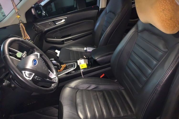 Used Ford Edge 2016 EcoBoost 245 Four-Wheel Drive Titanium Edition 7-Seater Left Front Seat