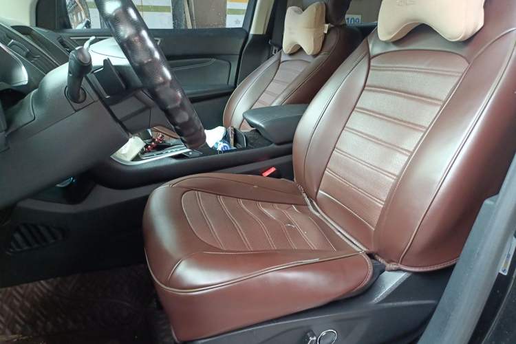Used Ford Edge 2016 EcoBoost 245 Four-Wheel Drive Titanium Edition 7-Seater Left Front Seat