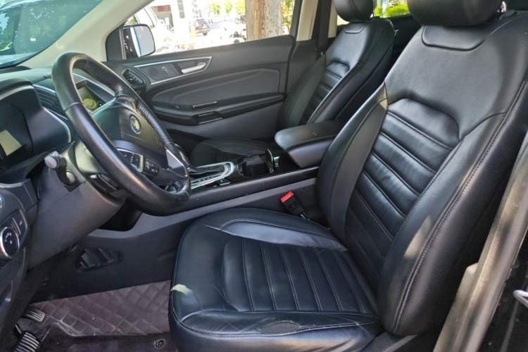Used Ford Edge 2016 EcoBoost 245 Four-Wheel Drive Titanium Edition 7-Seater Left Front Seat