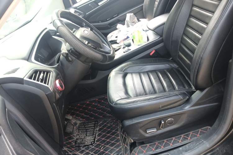 Used Ford Edge 2016 EcoBoost 245 Four-Wheel Drive Titanium Edition 7-Seater Left Front Seat