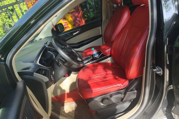 Used Ford Edge 2016 EcoBoost 245 Two-Wheel-Drive Titanium 5-Seater Left Front Seat