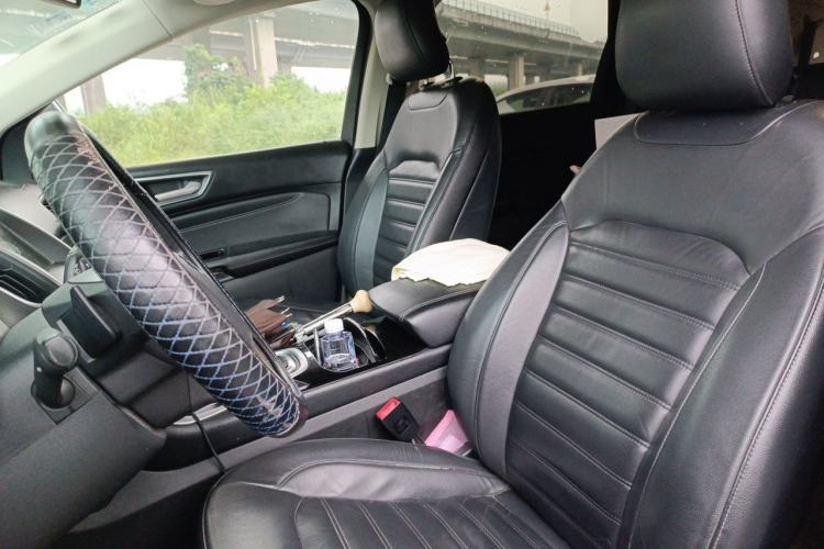 Used Ford Edge 2016 EcoBoost 245 Two-Wheel-Drive Titanium 7-Seater Left Front Seat