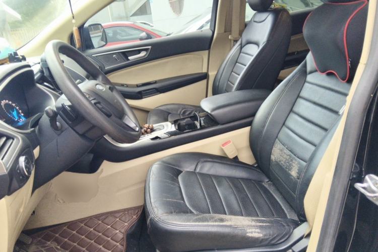 Used Ford Edge 2016 EcoBoost 245 Two-Wheel-Drive Titanium 5-Seater Left Front Seat