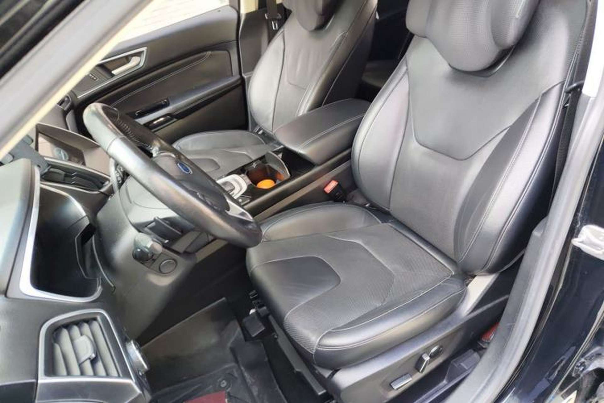 Used Ford Edge 2016 EcoBoost 245 Four-Wheel Drive Titanium 7-Seater Left Front Seat