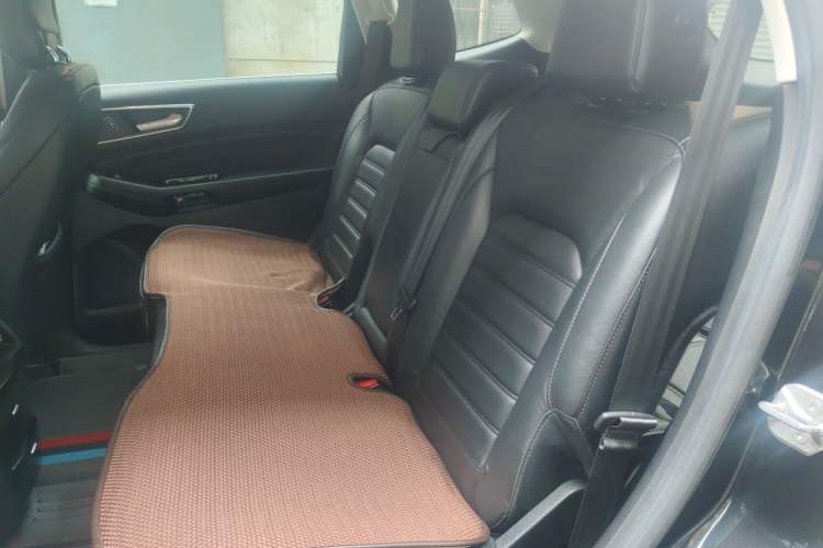 Used Ford Edge 2016 EcoBoost 245 Two-Wheel-Drive Titanium 7-Seater Left Rear Seat