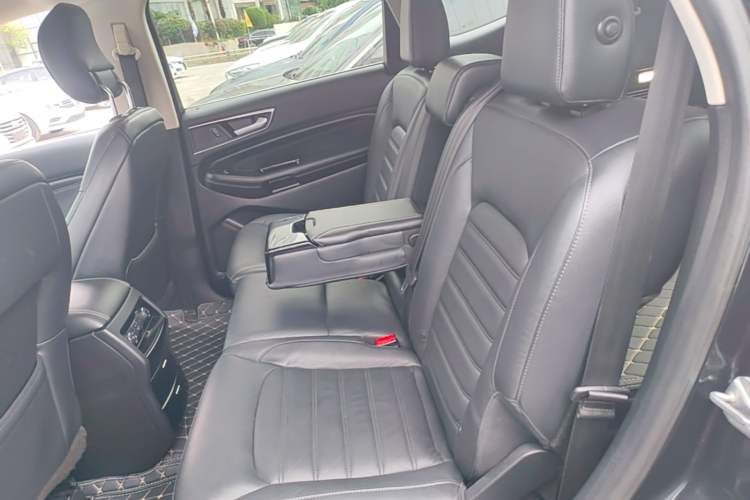 Used Ford Edge 2016 EcoBoost 245 Two-Wheel-Drive Titanium 7-Seater Left Rear Seat