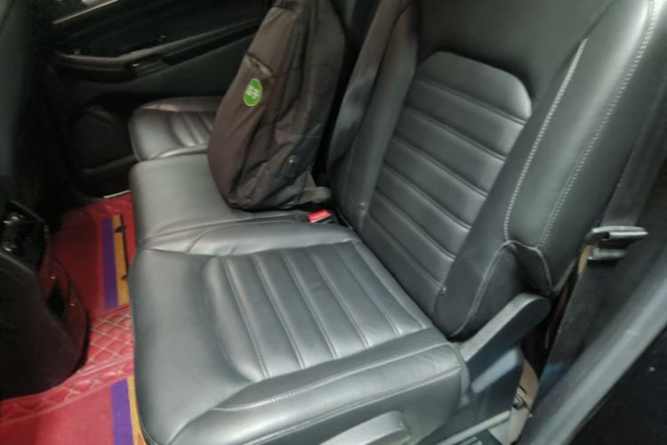 Used Ford Edge 2016 EcoBoost 245 Two-Wheel-Drive Titanium 7-Seater Left Rear Seat