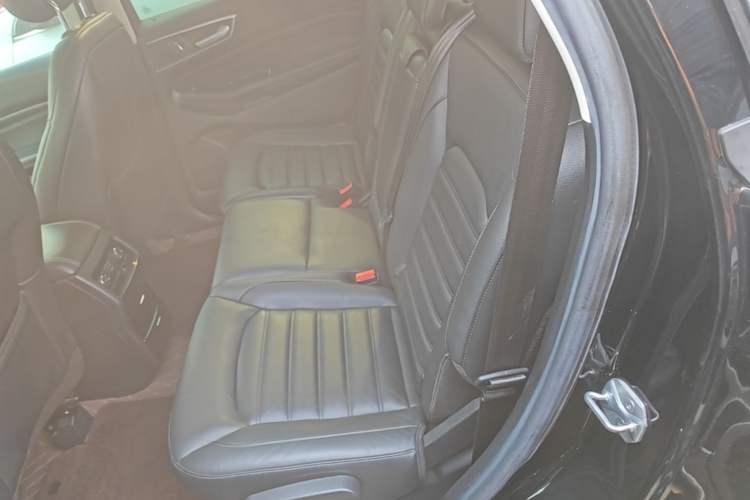 Used Ford Edge 2016 EcoBoost 245 Two-Wheel-Drive Titanium 7-Seater Left Rear Seat