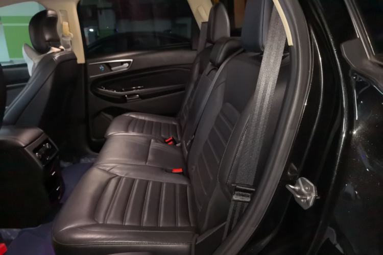 Used Ford Edge 2016 EcoBoost 245 Two-Wheel-Drive Titanium 7-Seater Left Rear Seat