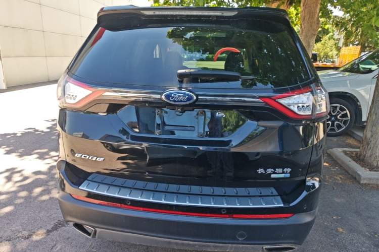 Used Ford Edge 2016 EcoBoost 245 Four-Wheel Drive Titanium Edition 7-Seater Rear