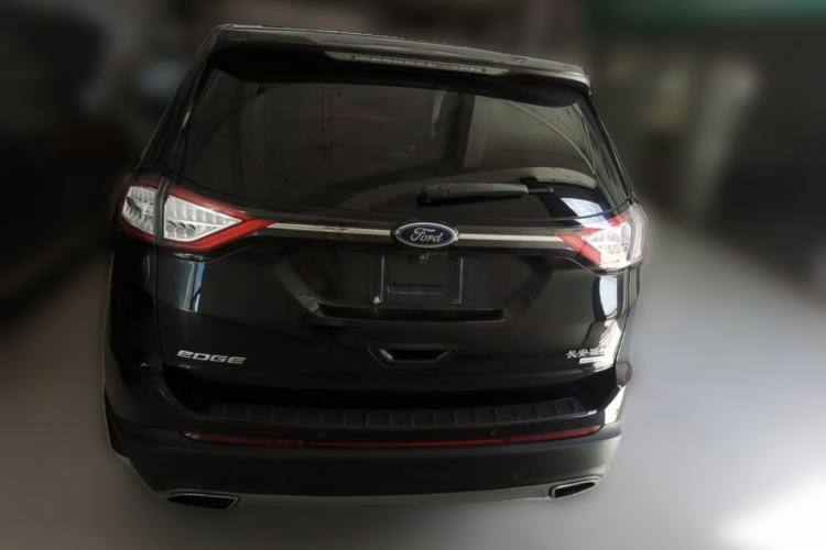 Used Ford Edge 2016 EcoBoost 245 Two-Wheel-Drive Platinum Edition 7-Seater Rear