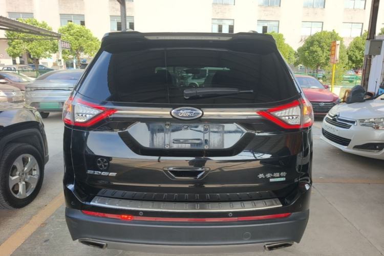 Used Ford Edge 2016 EcoBoost 245 Two-Wheel-Drive Titanium 5-Seater Rear
