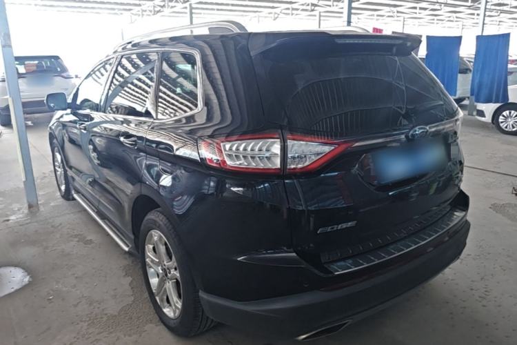 Used Ford Edge 2016 EcoBoost 245 Two-Wheel-Drive Titanium 7-Seater Rear Left 45 Deg