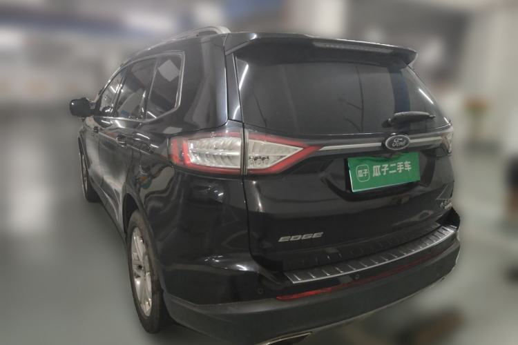 Used Ford Edge 2016 EcoBoost 245 Two-Wheel-Drive Titanium 7-Seater Rear Left 45 Deg