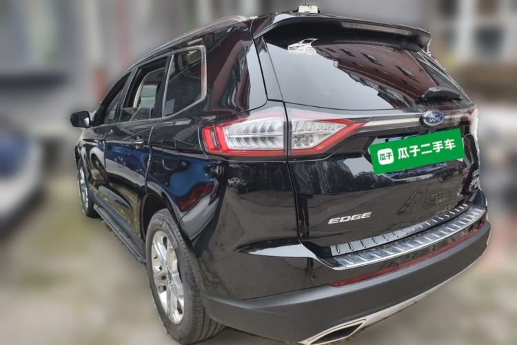 Used Ford Edge 2016 EcoBoost 245 Two-Wheel-Drive Titanium 7-Seater Rear Left 45 Deg
