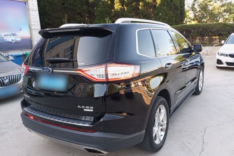 Used Ford Edge 2016 EcoBoost 245 Two-Wheel-Drive Titanium 7-Seater Rear Right 45 Deg