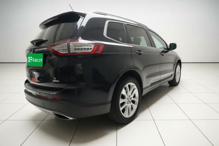 Used Ford Edge 2016 EcoBoost 245 Four-Wheel Drive Titanium 7-Seater Rear Right 45 Deg