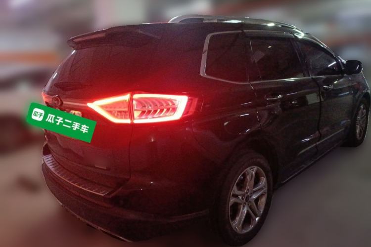 Used Ford Edge 2016 EcoBoost 245 Two-Wheel-Drive Titanium 7-Seater Rear Right 45 Deg