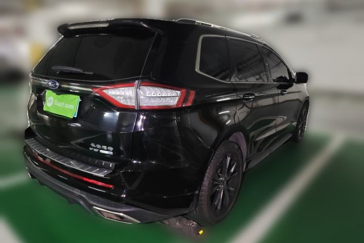 Used Ford Edge 2016 EcoBoost 330 V6 Four-Wheel Drive Sporty 7-Seater Rear Right 45 Deg